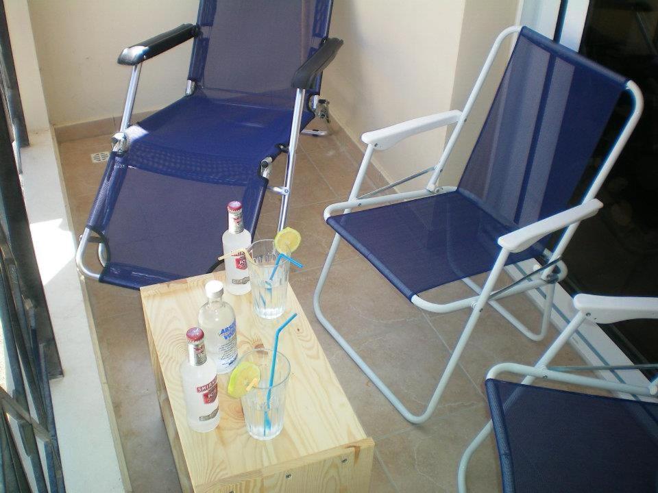 104 Excellent 2 Bed With Pool View, Ac & Gym!
